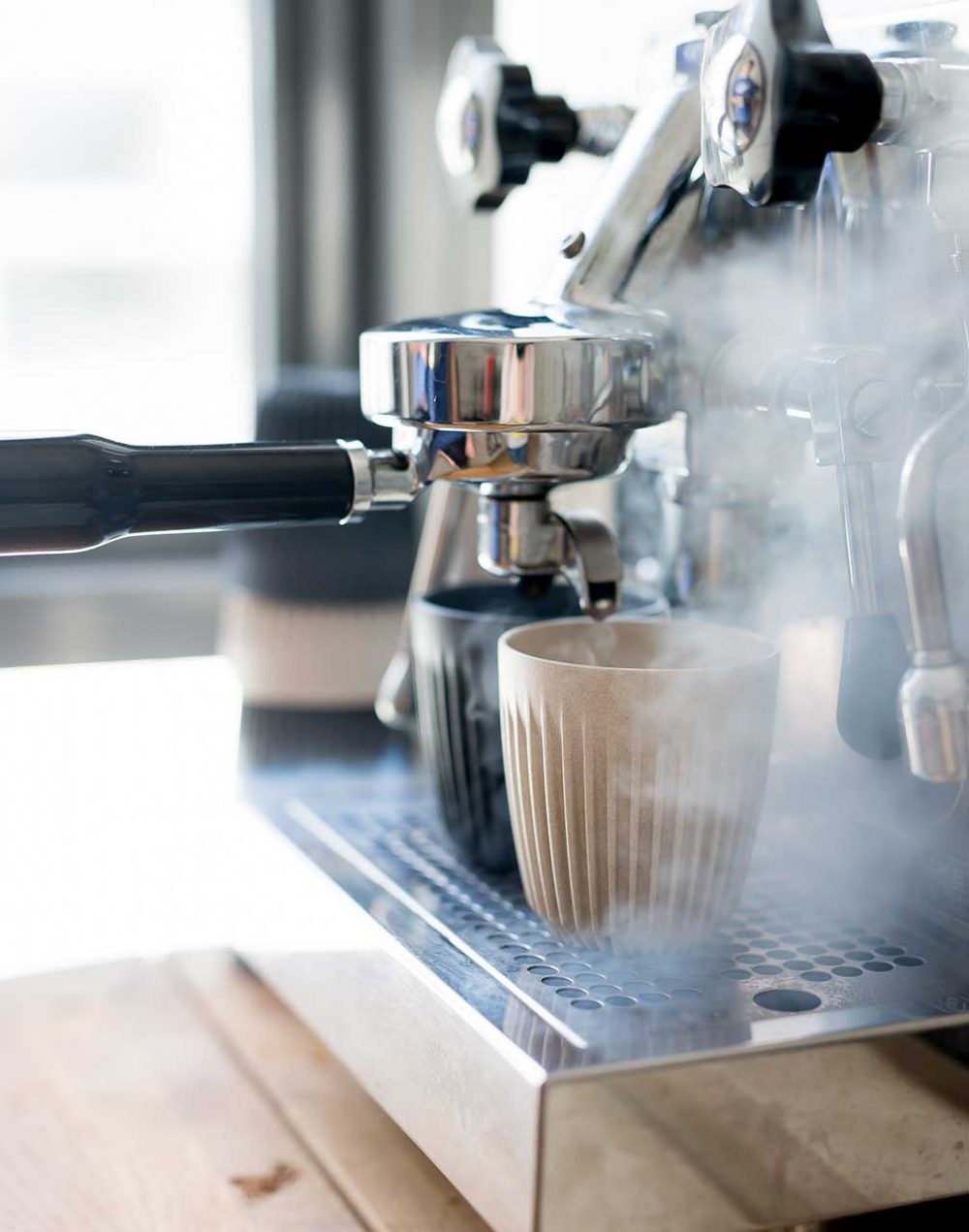 buy-huskee-reusable-travel-coffee-cups-dublin-ireland-coffee-shop